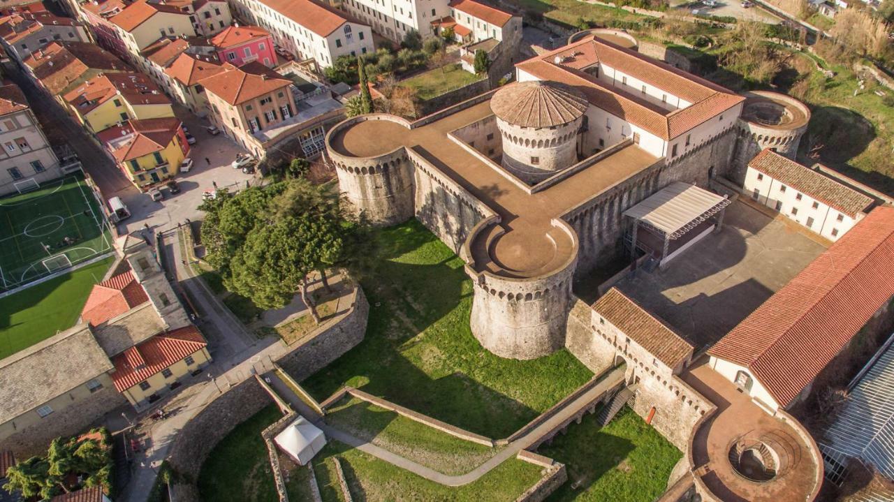 Gardenhouse Sarzana Daire Dış mekan fotoğraf
